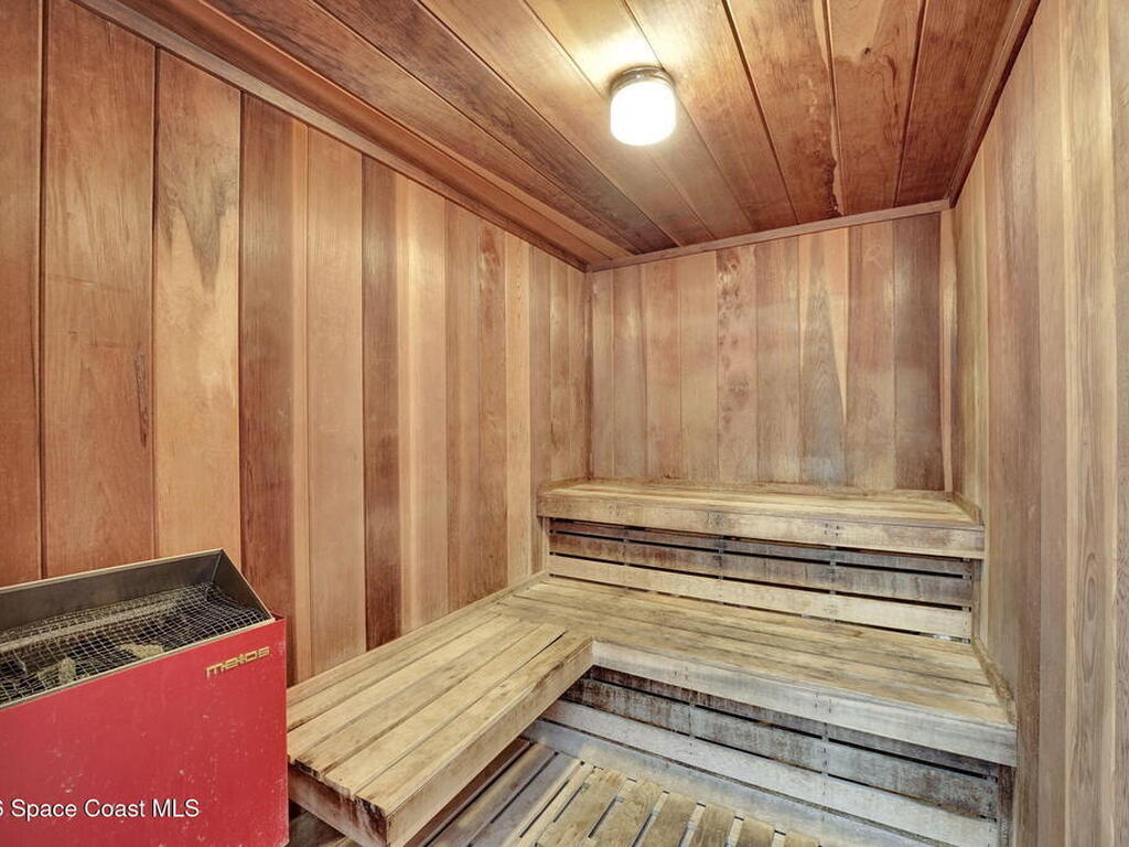 3060 N Atlantic Avenue, Cocoa Beach, FL 32931