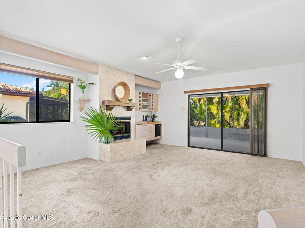 802 Parkside Place, Indian Harbour Beach, FL 32937