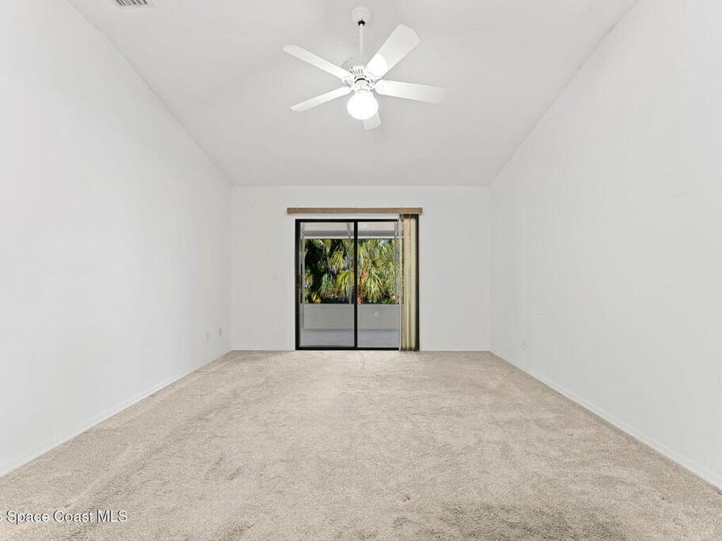 802 Parkside Place, Indian Harbour Beach, FL 32937