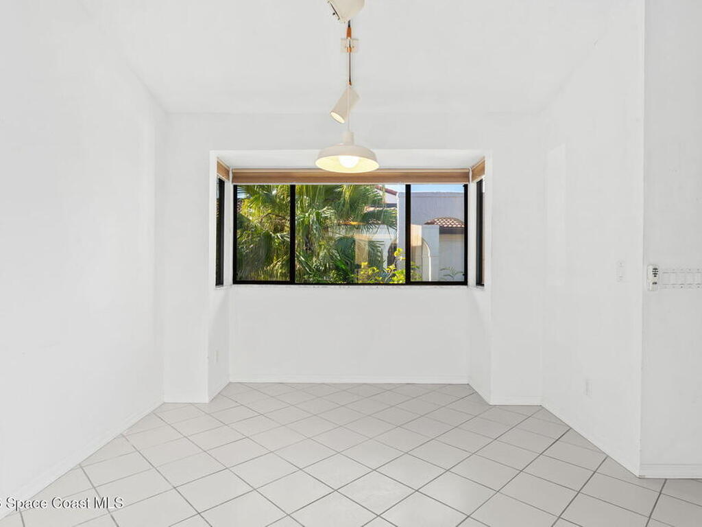 802 Parkside Place, Indian Harbour Beach, FL 32937