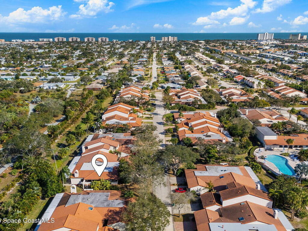 802 Parkside Place, Indian Harbour Beach, FL 32937