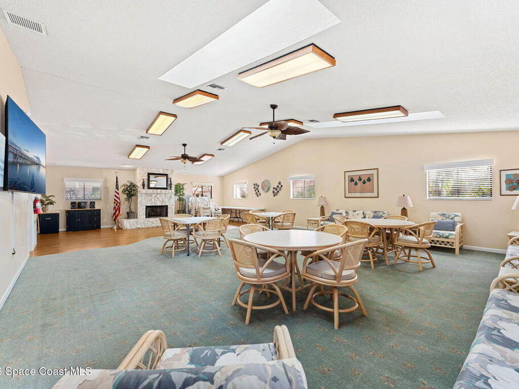 802 Parkside Place, Indian Harbour Beach, FL 32937