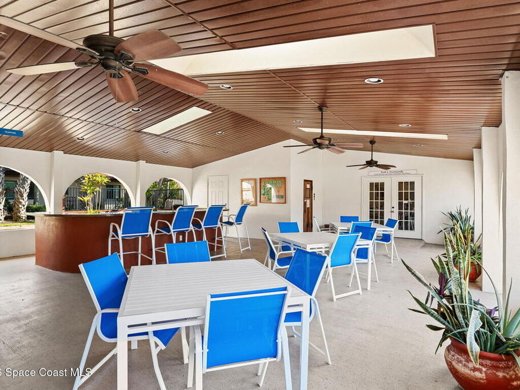 802 Parkside Place, Indian Harbour Beach, FL 32937