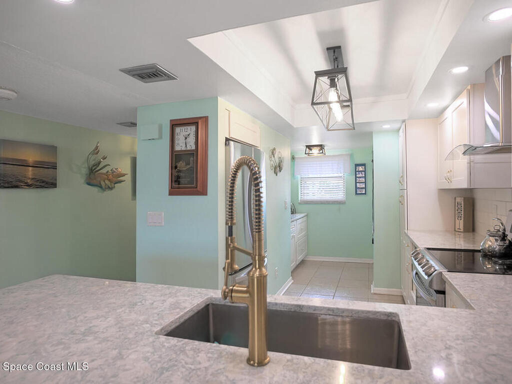 850 N Atlantic Avenue, Cocoa Beach, FL 32931