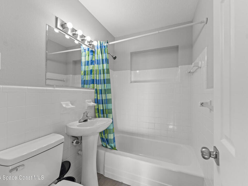 2395 Port Malabar Boulevard, Palm Bay, FL 32905