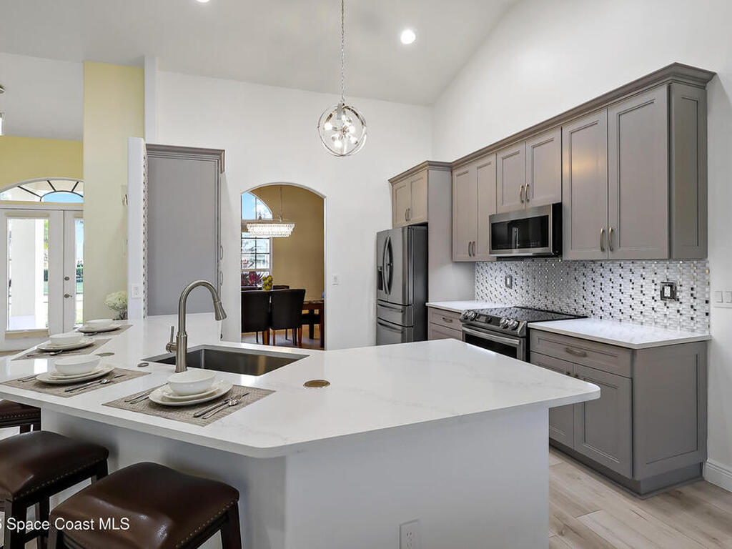 6540 36th Place, Vero Beach, FL 32966