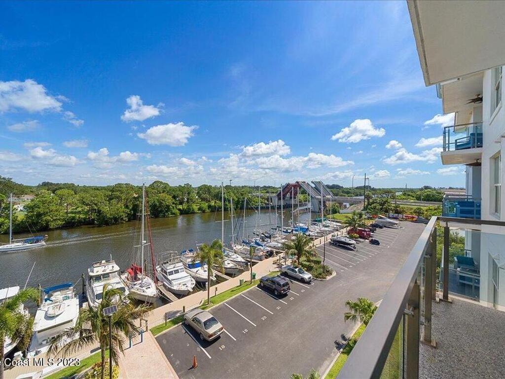 202 Ivory Coral Lane, Merritt Island, FL 32953