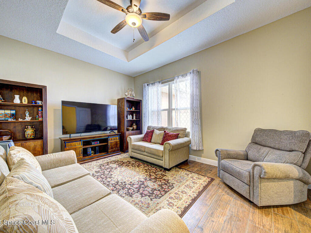 462 Gancedo Street, Palm Bay, FL 32908