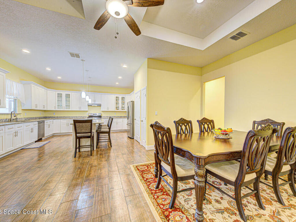 462 Gancedo Street, Palm Bay, FL 32908