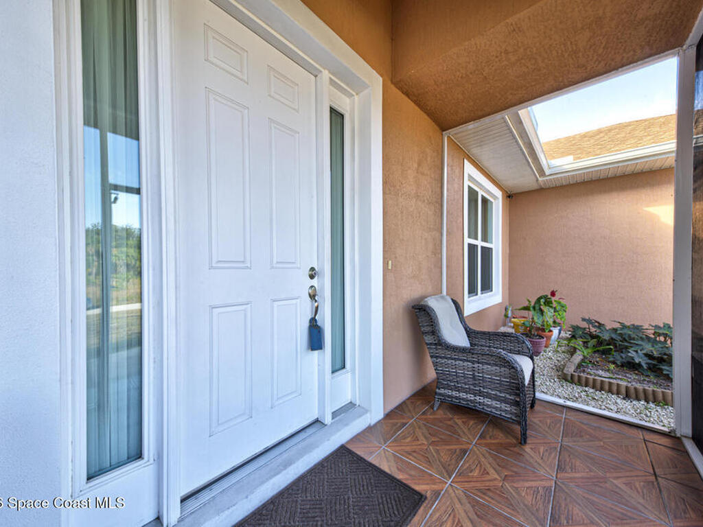 462 Gancedo Street, Palm Bay, FL 32908