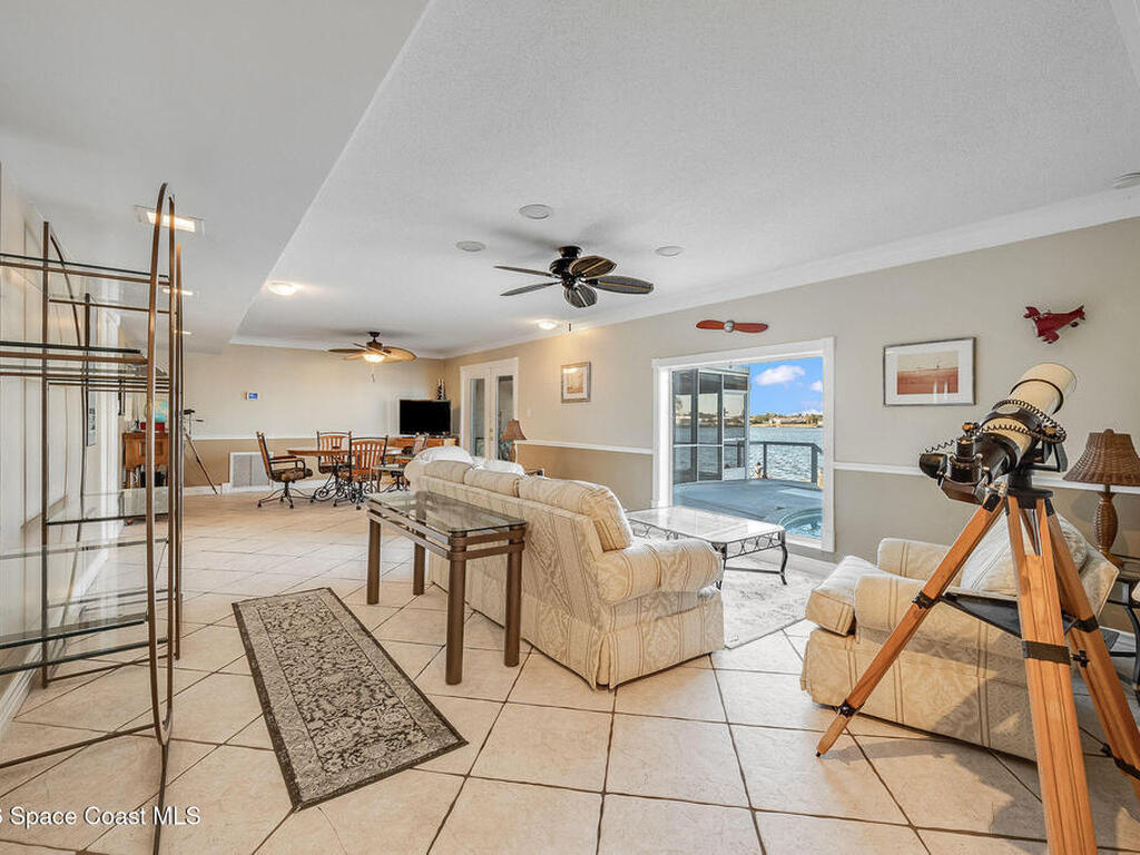 610 Paula Avenue, Merritt Island, FL 32953