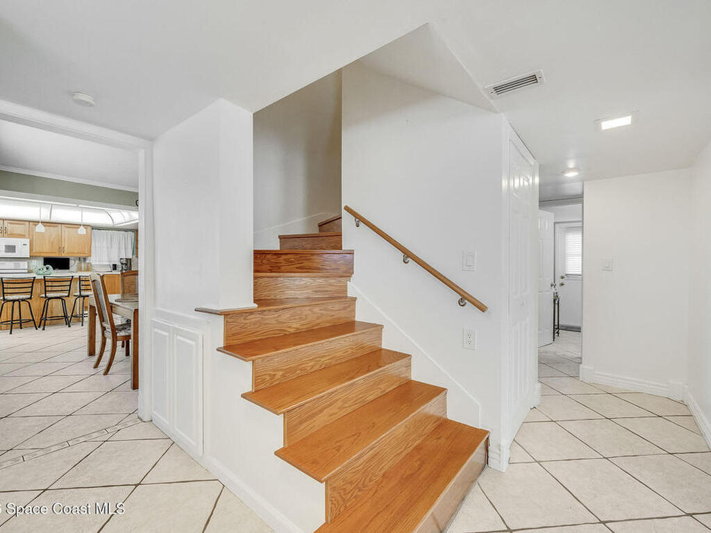 610 Paula Avenue, Merritt Island, FL 32953