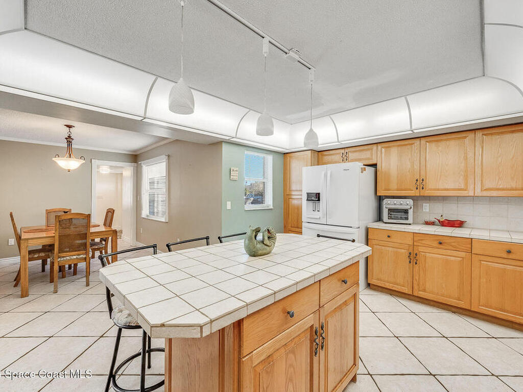 610 Paula Avenue, Merritt Island, FL 32953