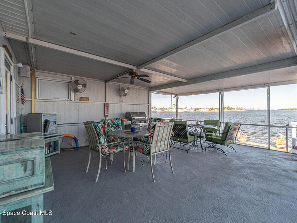 610 Paula Avenue, Merritt Island, FL 32953