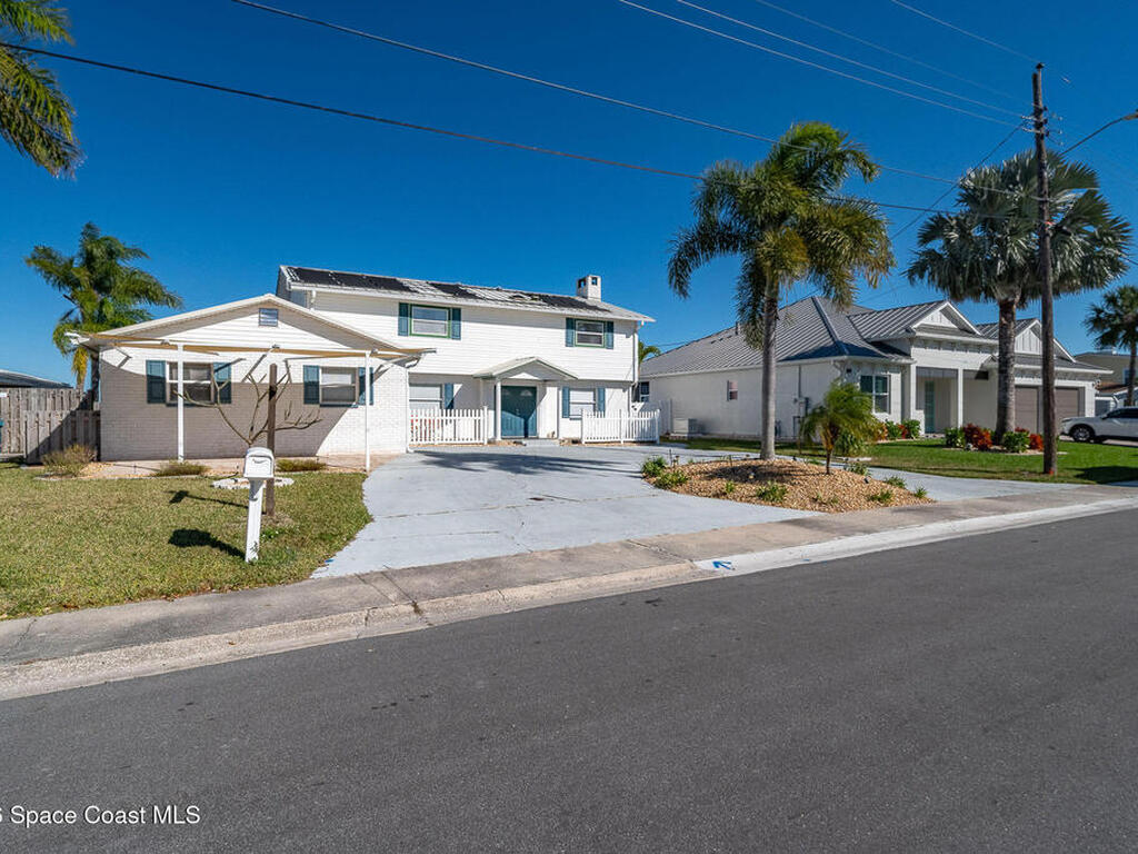 610 Paula Avenue, Merritt Island, FL 32953