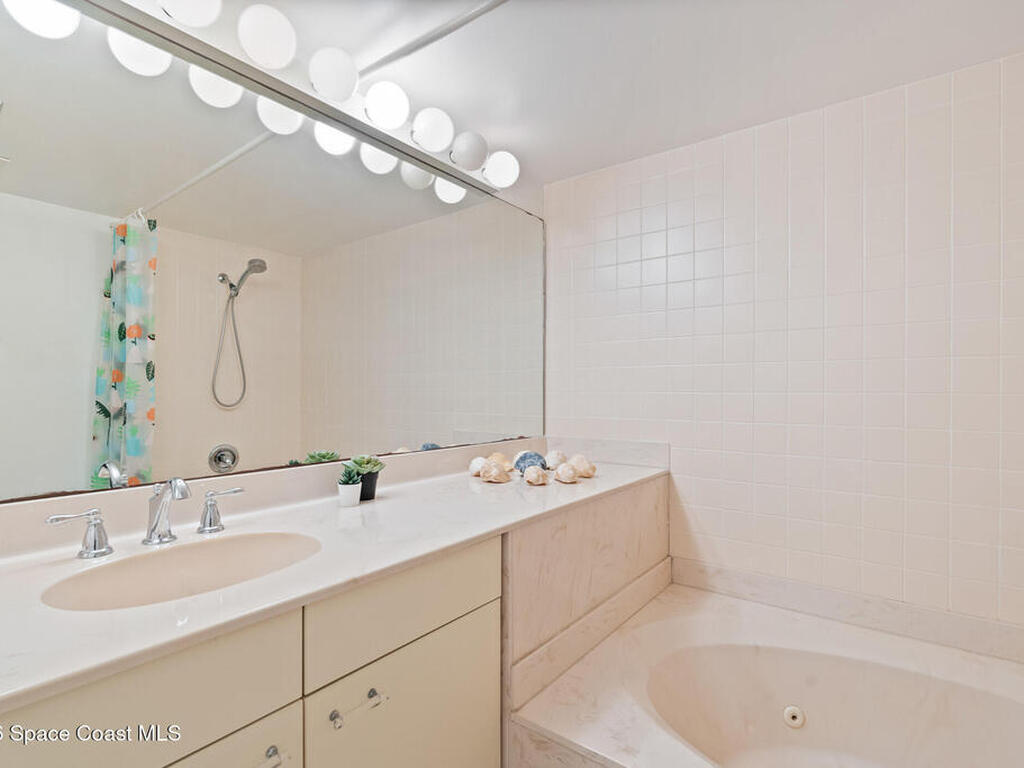 388 Aquarina Boulevard, Melbourne Beach, FL 32951