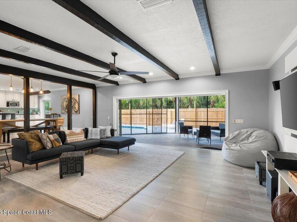 808 Puesta Del Sol Plaza, Indialantic, FL 32903