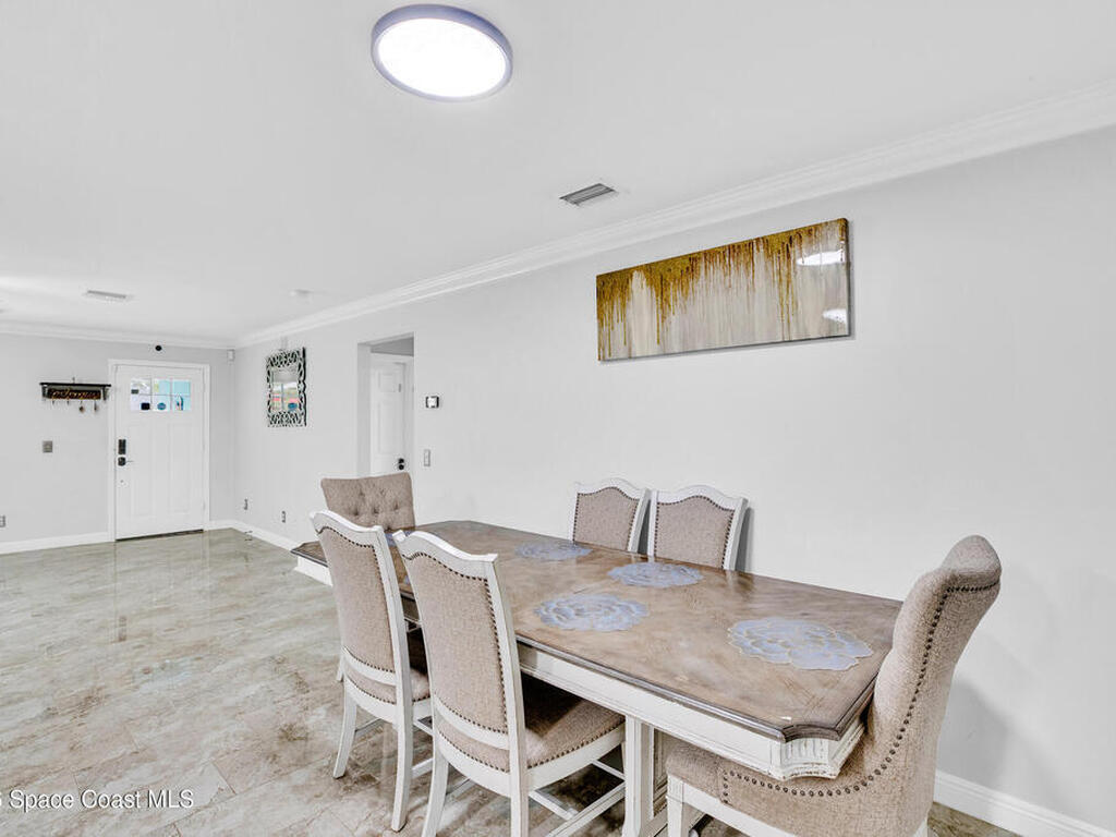 2120 87th Court, Vero Beach, FL 32966