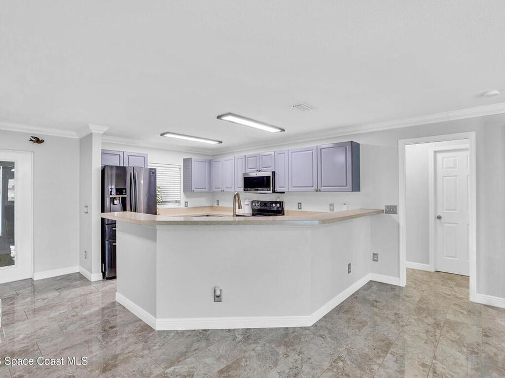 2120 87th Court, Vero Beach, FL 32966