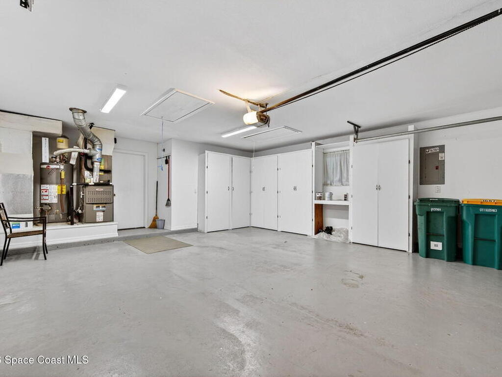 1607 Parkside Place, Indian Harbour Beach, FL 32937