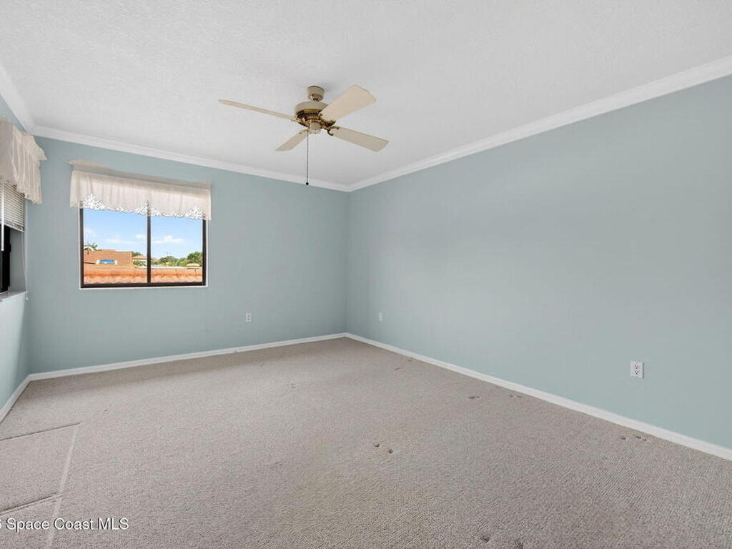 1607 Parkside Place, Indian Harbour Beach, FL 32937