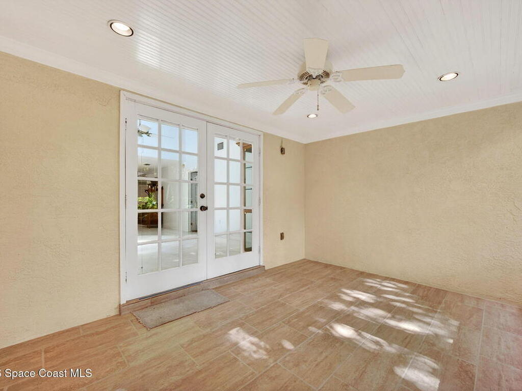 1607 Parkside Place, Indian Harbour Beach, FL 32937