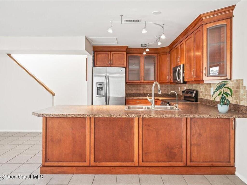 1030 Abada Court, Palm Bay, FL 32905