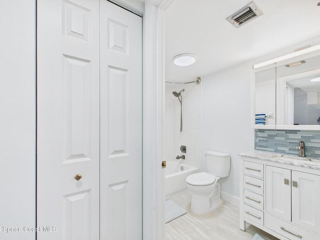 1860 N Atlantic Avenue, Cocoa Beach, FL 32931