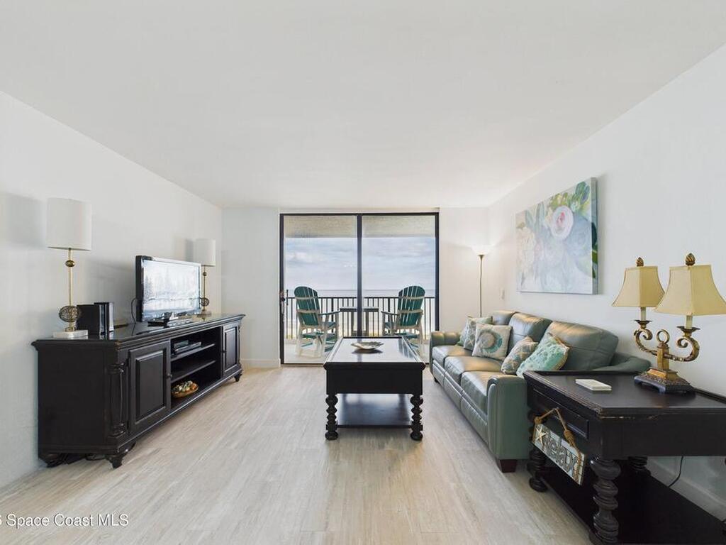 1860 N Atlantic Avenue, Cocoa Beach, FL 32931