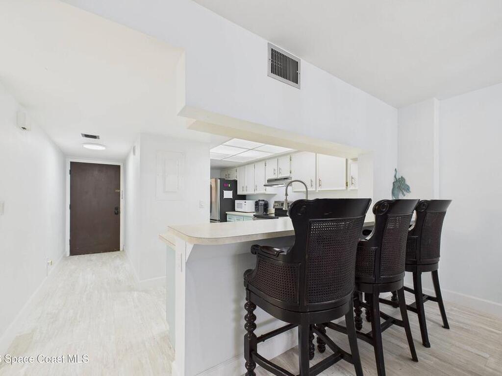 1860 N Atlantic Avenue, Cocoa Beach, FL 32931