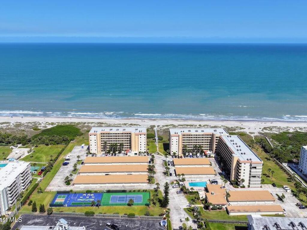 1860 N Atlantic Avenue, Cocoa Beach, FL 32931
