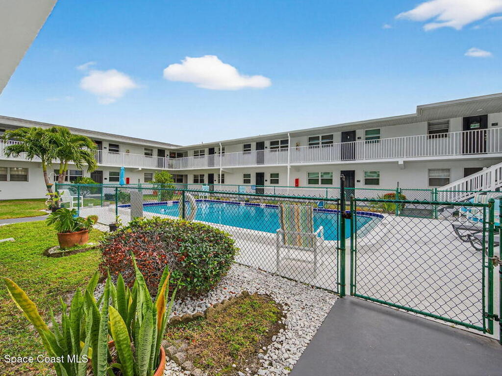 8521 Canaveral Boulevard, Cape Canaveral, FL 32920