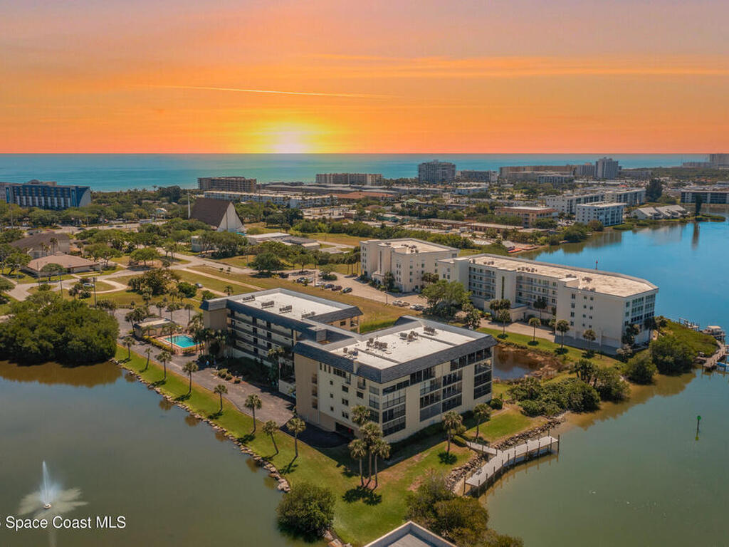 190 Escambia Lane, Cocoa Beach, FL 32931