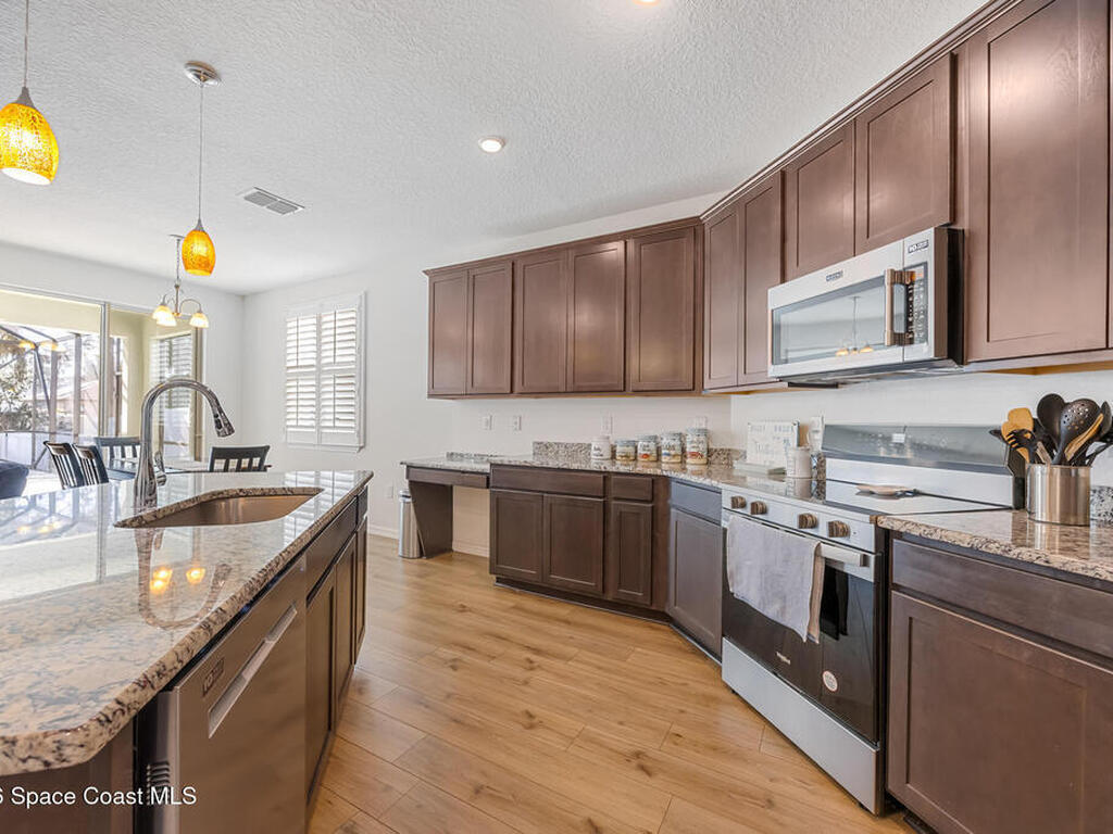 2821 Bobby Jones Street, West Melbourne, FL 32904