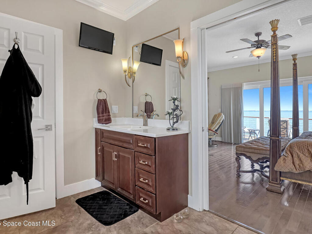 700 Milford Point Drive, Merritt Island, FL 32952