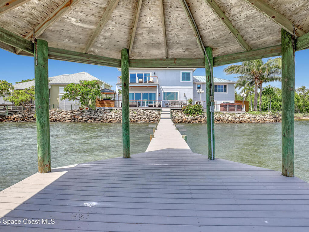 700 Milford Point Drive, Merritt Island, FL 32952