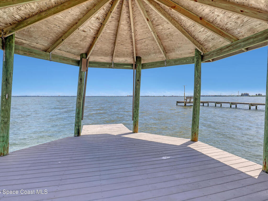 700 Milford Point Drive, Merritt Island, FL 32952