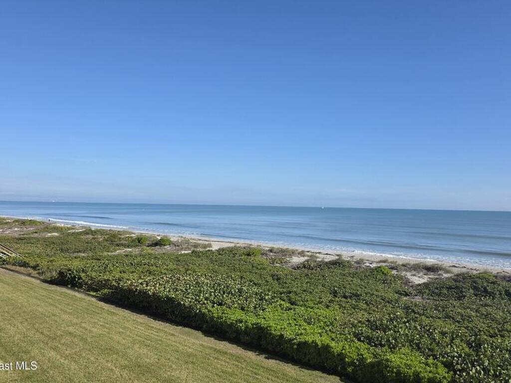 3223 S Atlantic Avenue, Cocoa Beach, FL 32931