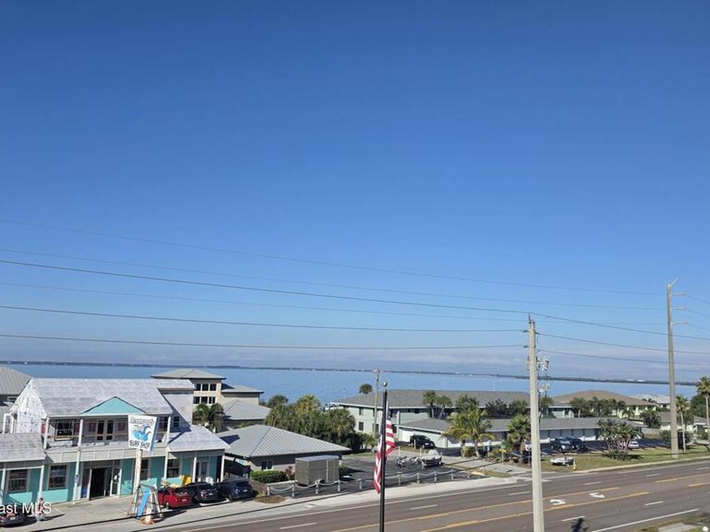 3223 S Atlantic Avenue, Cocoa Beach, FL 32931