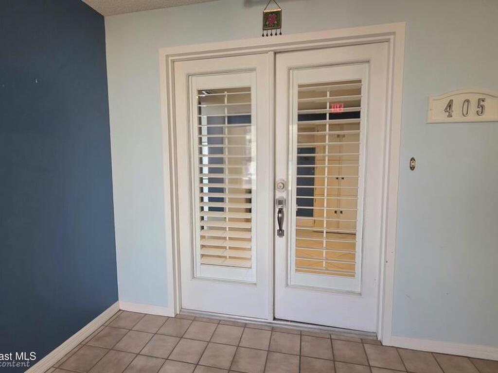 3223 S Atlantic Avenue, Cocoa Beach, FL 32931