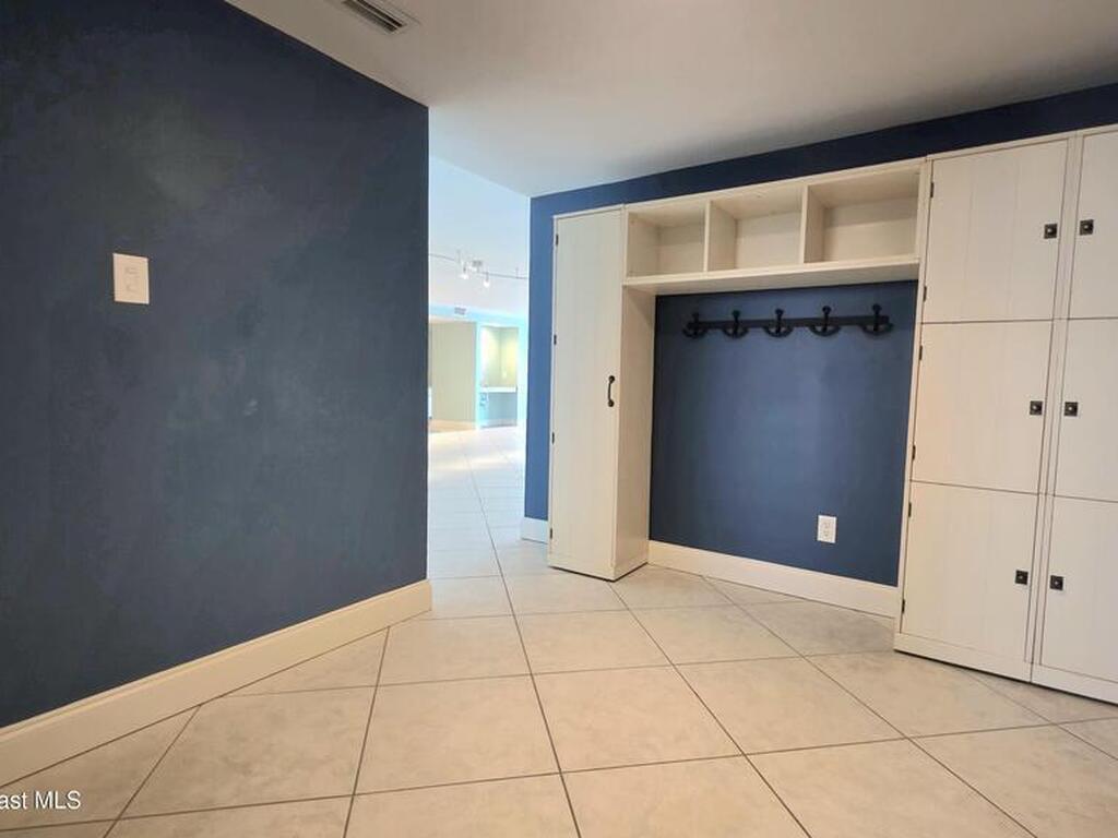 3223 S Atlantic Avenue, Cocoa Beach, FL 32931