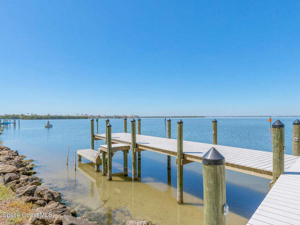 190 Escambia Lane, Cocoa Beach, FL 32931