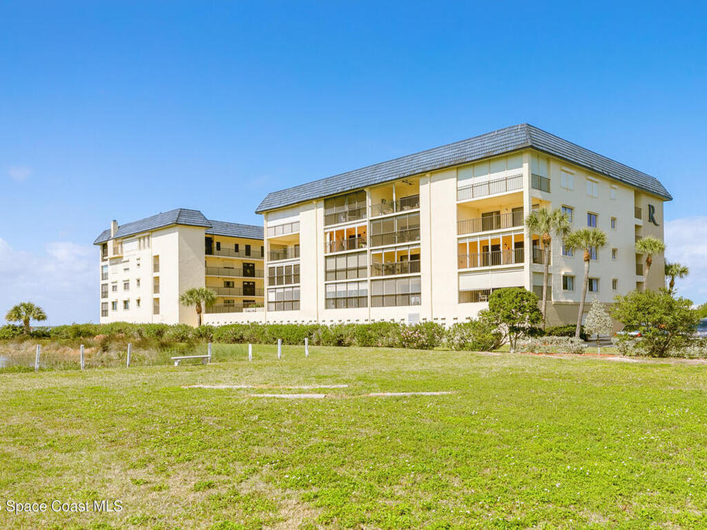 190 Escambia Lane, Cocoa Beach, FL 32931