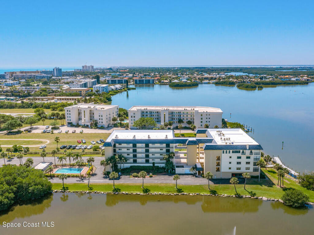 190 Escambia Lane, Cocoa Beach, FL 32931