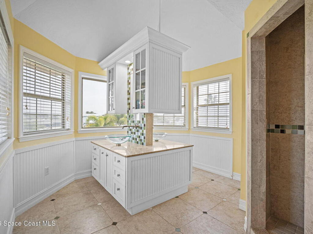 250 Lanternback Island Drive, Satellite Beach, FL 32937