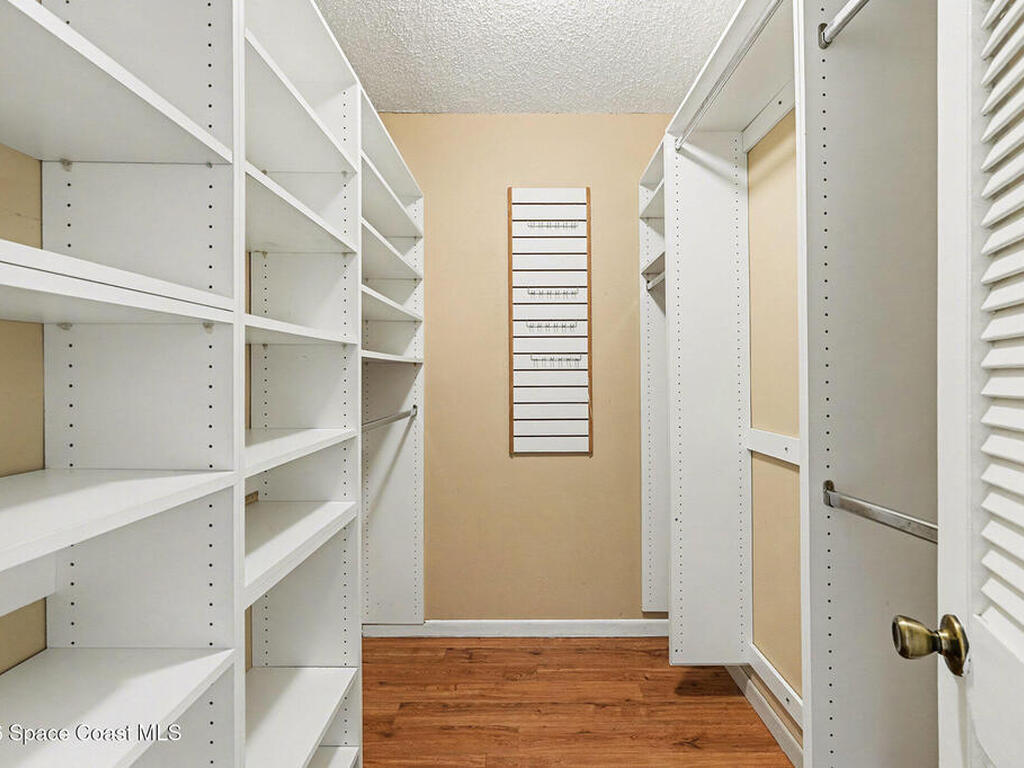 2135 N Courtenay Parkway, Merritt Island, FL 32953