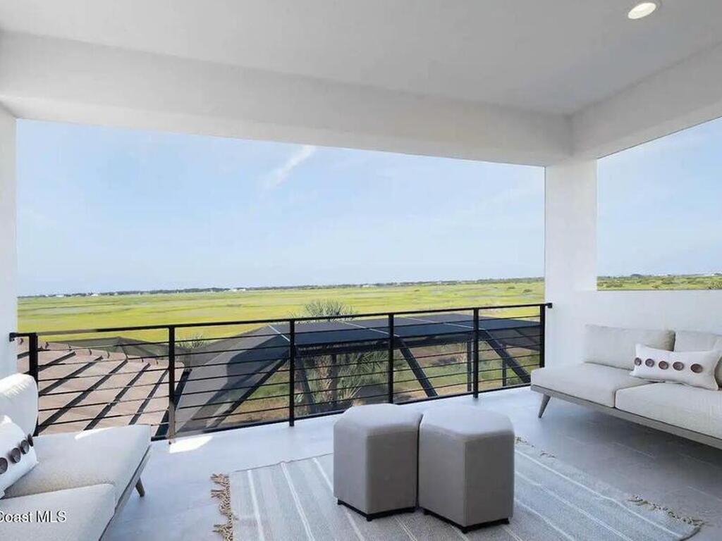 3440 S Atlantic Avenue, Cocoa Beach, FL 32931