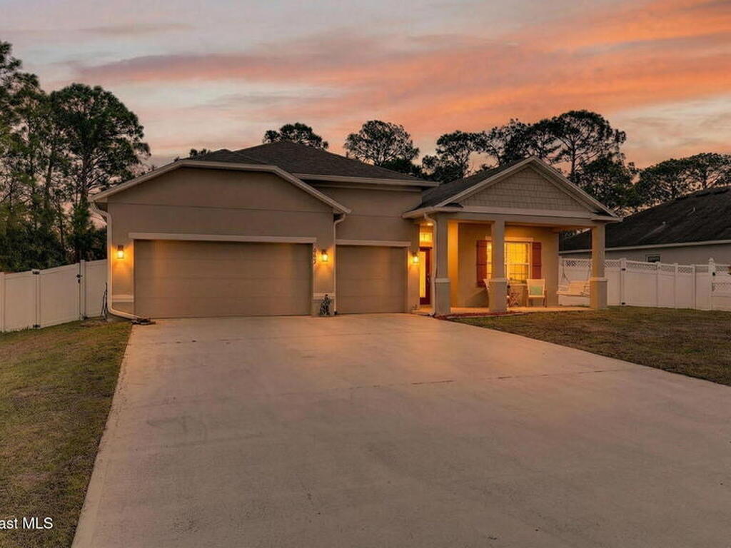 6087 Aires Avenue, Cocoa, FL 32927