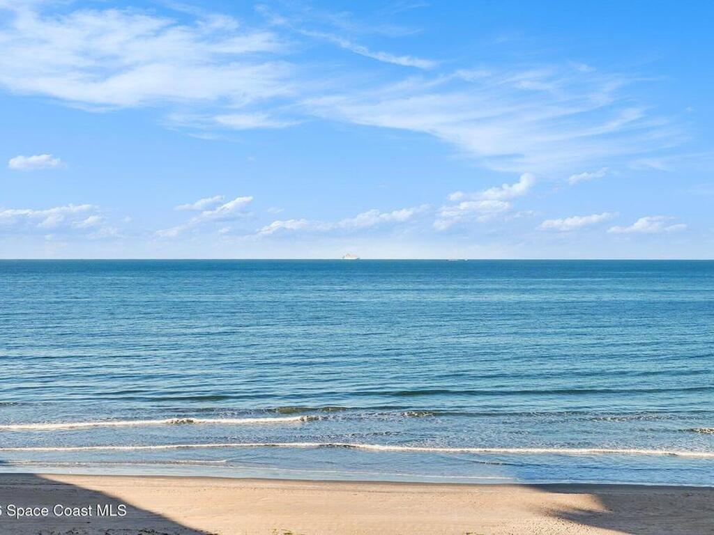 830 N Atlantic Avenue, Cocoa Beach, FL 32931