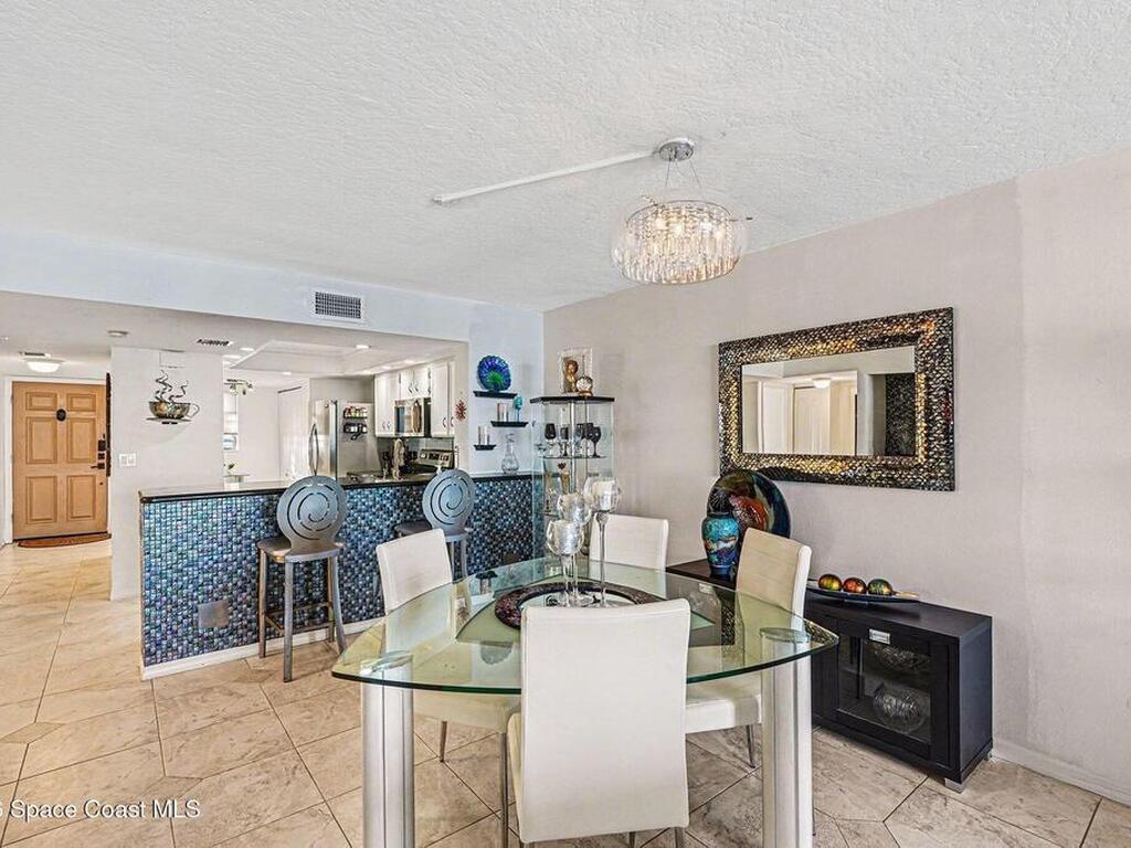 830 N Atlantic Avenue, Cocoa Beach, FL 32931